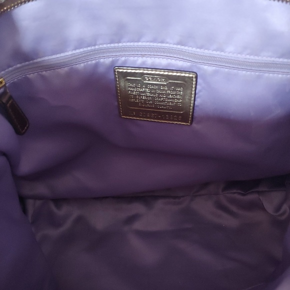Authentic Coach Poppy Purse! - Picture 2 of 4